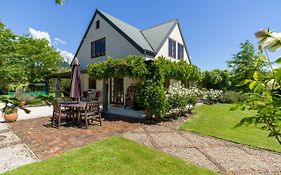 The Last Straw Cottage Nelson